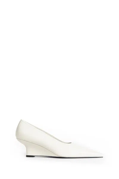 TOTÊME SHARP NAPPA WEDGE PUMPS