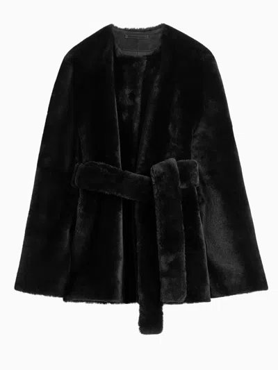 Totême Shearling Jacket In Black