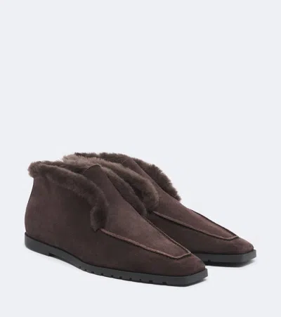 Totême Shearling-lined Suede Ankle Boots In Multi