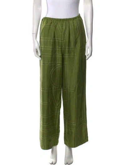Pre-owned Totême Silk Embroidered Accent Pajamas In Green