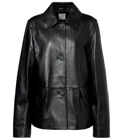 Totême Sleek Calf Leather Jacket With Flap Pockets In Black
