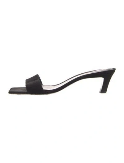 Pre-owned Totême Slides In Black