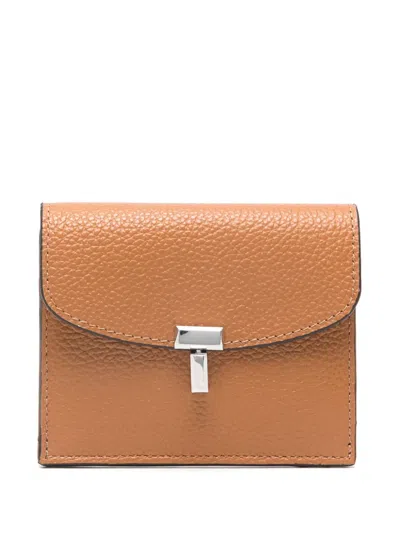 Totême T-lock Grained Leather Cardholder In Neutral