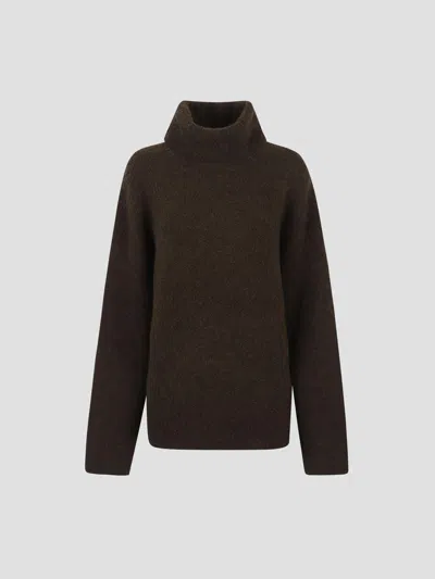 Totême Textured Turtleneck Sweater In Brown