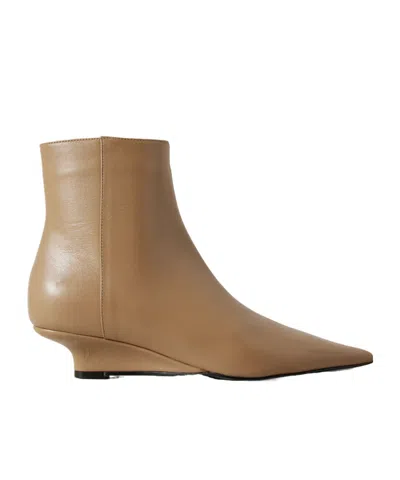 Totême The Sharp Leather Ankle Boots In Brown