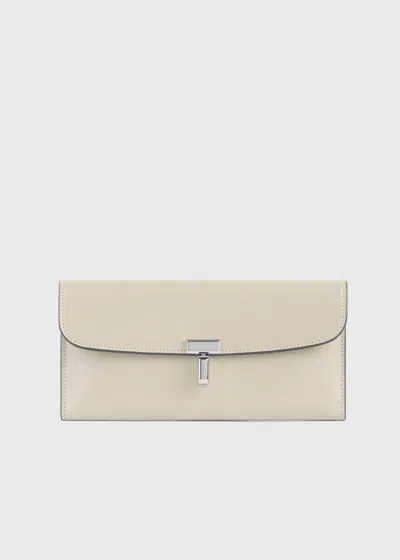 Totême T-lock Leather Wallet Fawn