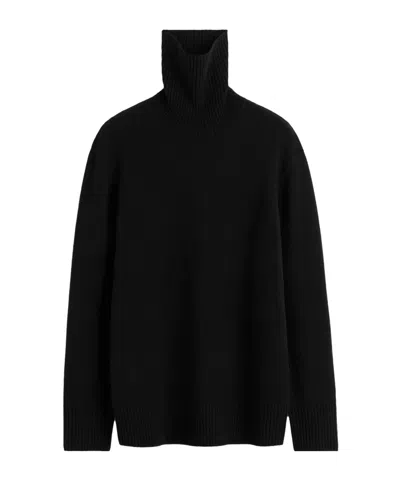 Totême Turtleneck Long-sleeved Sweater In Black