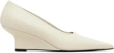 Totême Toteme Pointed Nappa Leather Wedge Pumps In White
