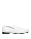Totême The Oval Croc-effect Leather Loafers In White