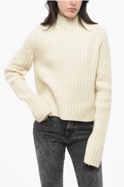 Totême Wool And Cashmere Chunky Turtleneck Sweater Grösse M In Neutral
