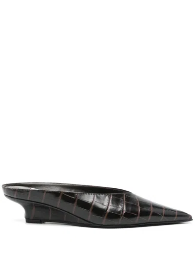 Totême 35mm Sharp Mules In Brown