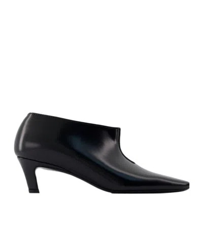 TOTÊME TOTÊME THE WIDE SHAFT SQUARE TOE BOOTS