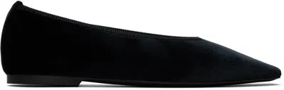 TOTÊME BLACK MINIMALIST VELVET BALLERINA FLATS