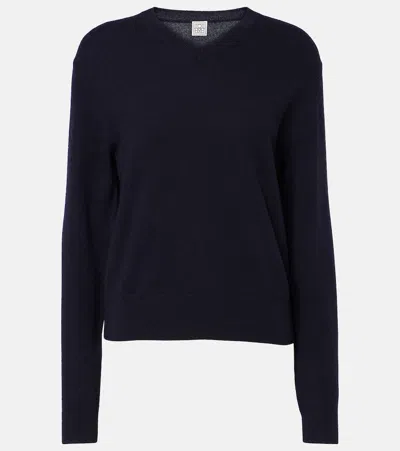 Totême Pullover Aus Kaschmir In Blau