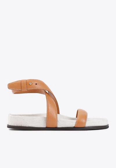TOTÊME CHUNKY LEATHER FLAT SANDALS
