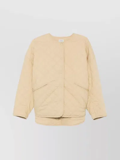 TOTÊME CREW NECK QUILTED DROP SHOULDER JACKET