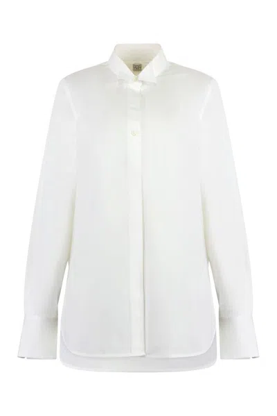Totême Curved Hem Buttoned Shirt In White
