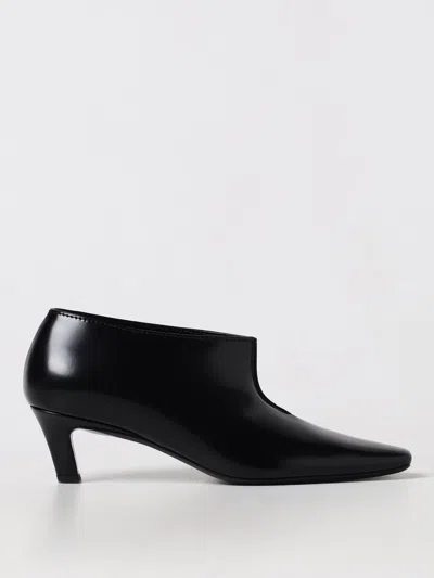 Totême The Wide Shaft Glossed-leather Ankle Boots In Black
