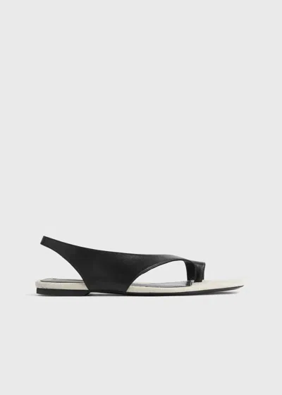 TOTÊME LEATHER THONG SANDALS BLACK/SAND