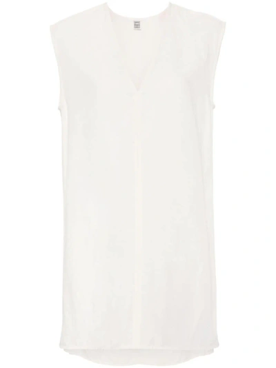 Totême Linen Blend V-necked Top In White