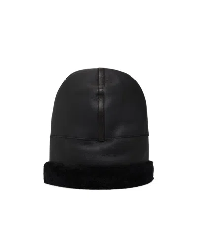 Totême Logo Sewing Detail Hat In Black