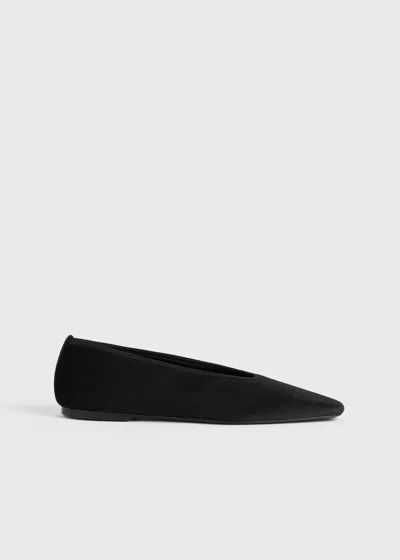 Totême Minimalist Velvet Ballerinas In Black