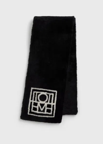 Totême Monogram Shearling Scarf Black