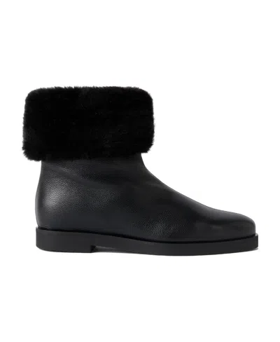 Totême The Off-duty Boot Black