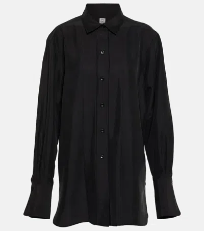 Totême Oversized Silk Shirt In Schwarz