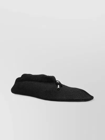 TOTÊME RIBBED KNIT BALLET FLATS WITH BOW DETAILING