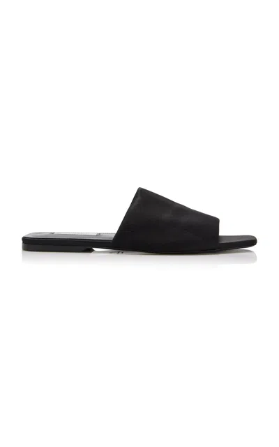TOTÊME SATIN BANDEAU SLIDES