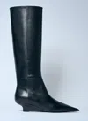Totême Toteme Women Sharp Knee-high Leather Boots In Black