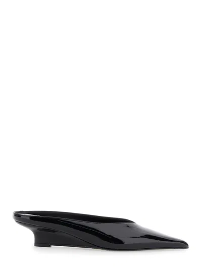Totême 35mm Patent-leather Mules In Black