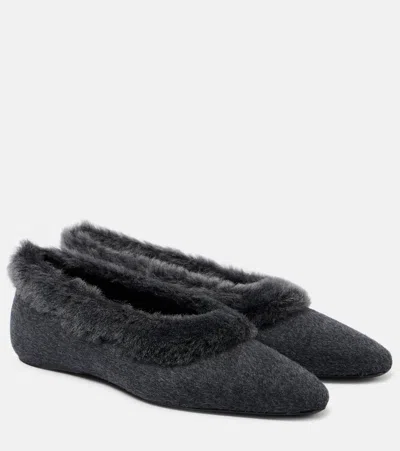 TOTÊME SHEARLING-LINED BALLET FLATS