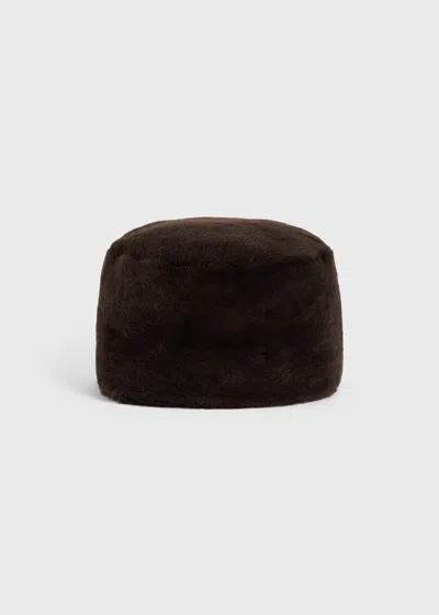 TOTÊME SHEARLING PILLBOX HAT BARK