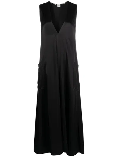 Totême Langes Kleid In Black