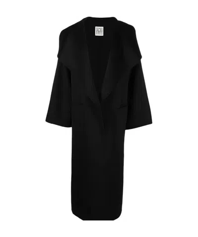 Totême Toteme Signature Wool And Cashmere Coat In Black