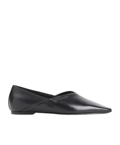 TOTÊME TOTÊME SQUARE-TOE FLAT SHOES