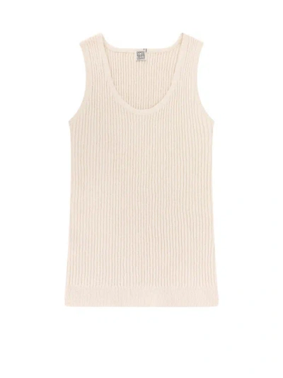 TOTÊME SUSTAINABLE MATERIAL TANK TOP WITH BOUCLÉ EFFECT