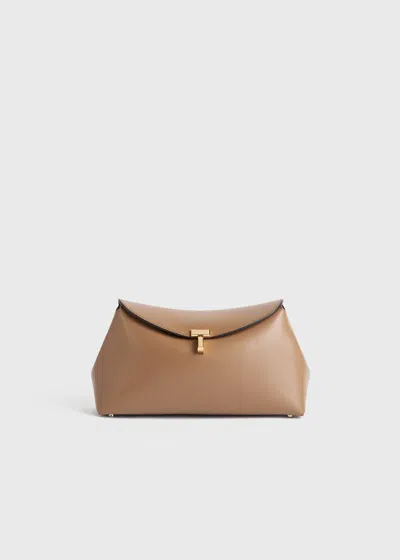TOTÊME T-LOCK LEATHER CLUTCH CAMEL