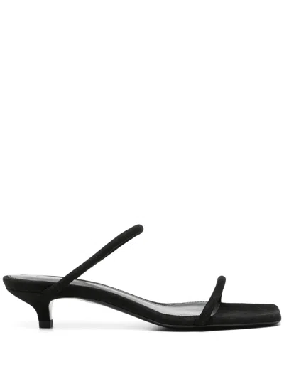 Totême The Minimalist Leather Sandals In Black