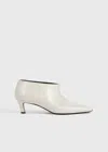 Totême The Wide Shaft Shoe Cream In Cream