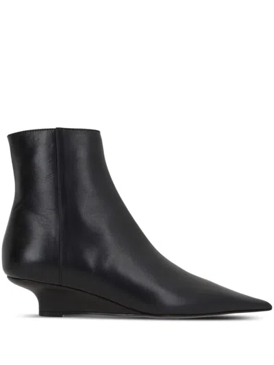 Totême Sharp Leather Ankle Boots In Black