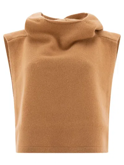 Totême Toteme Hooded Bib In Wool And Cashmere In Beige