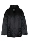 Totême Satin Puffer Jacket In Black