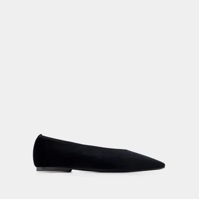 TOTÊME TOTEME MINIMALIST BALLERINAS