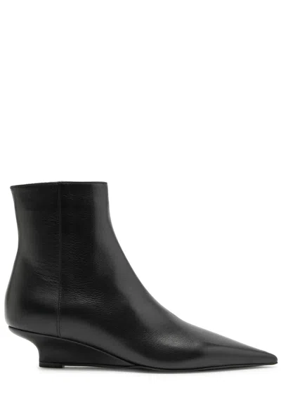 TOTÊME TOTEME SHARP 50 LEATHER ANKLE BOOTS