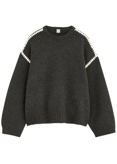 TOTÊME TOTEME WHIPSTITCHED WOOL-BLEND JUMPER