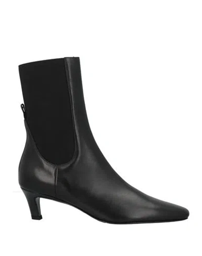 TOTÊME TOTEME WOMAN ANKLE BOOTS BLACK SIZE 6 LEATHER
