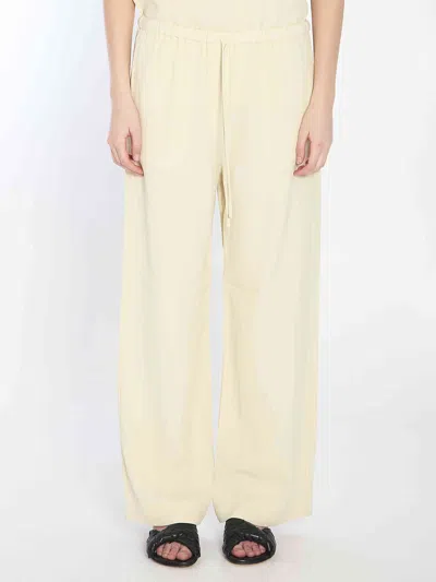 Totême Toteme Women Ribbed Knit Trousers In Cream